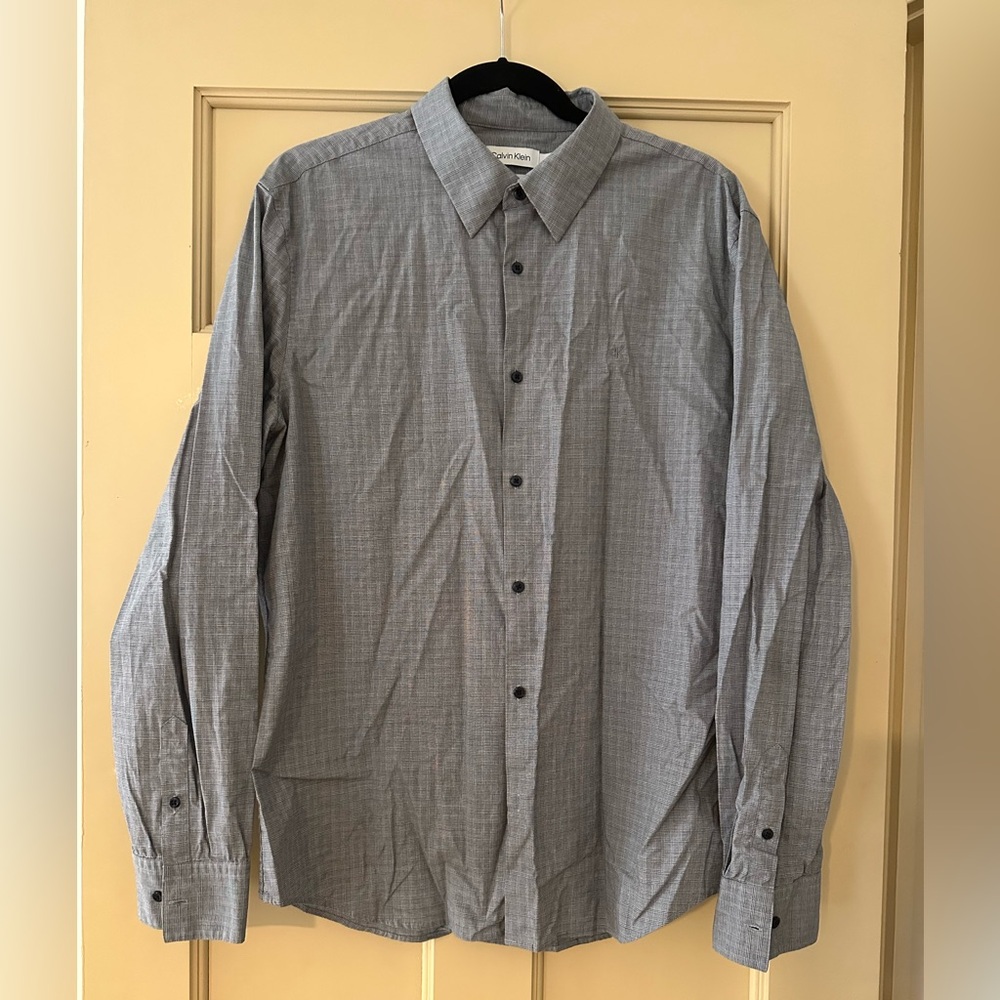 Calvin Klein Slim Fit Men's Casual Gray Button Down Shirt